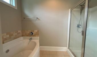 108 Hackamore Ln, Camden, SC 29020