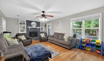2504 N Ridge Dr, Arkadelphia, AR 71923