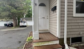 39 Grasso Ter, Bridgeport, CT 06604