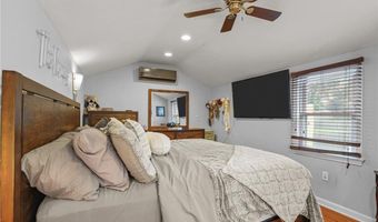 509 Buttonwoods Ave, Warwick, RI 02886