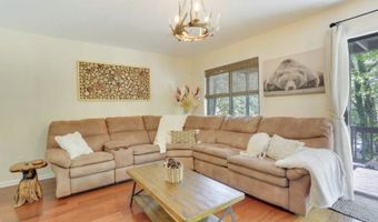 1 Arnold Palmer Ct, Alloway, NJ 07462