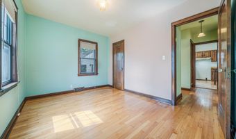 1615 N APPLETON St, Appleton, WI 54911