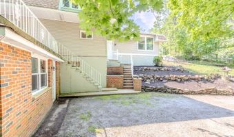 13 Wawayanda Rd, Alloway, NJ 07422