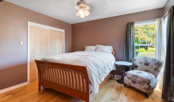 1820 Orchard St, Santa Rosa, CA 95404