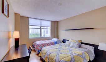 2851 NE 183rd St 817E, Aventura, FL 33160