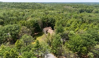 9 Kennebec Cir, Bath, ME 04530