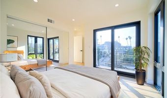 616 N Mariposa Ave, Los Angeles, CA 90004