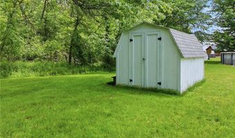 5390 Savannah Dr, Ashtabula, OH 44004