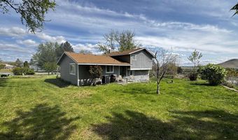 7 Wagon Wheel Pr NW, Benton City, WA 99320