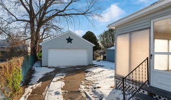 1899 16th St SW, Akron, OH 44314