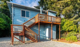 97799 Hanscam Ln, Brookings, OR 97415