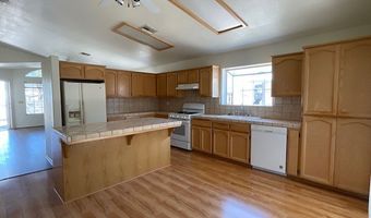 1372 Rubel Ln, Bullhead City, AZ 86442