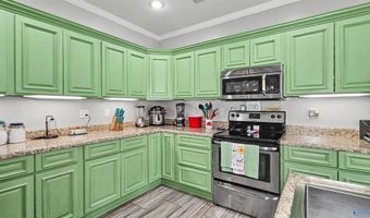 15530 Curtis Ln, Athens, AL 35611