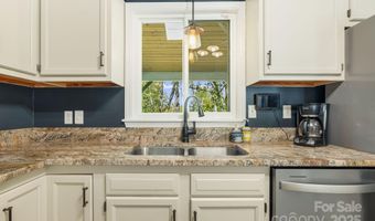 40 Harold Sluder Rd, Alexander, NC 28701