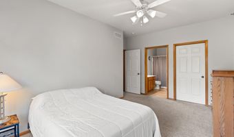 1107 NE 5th Ln 11, Ankeny, IA 50021