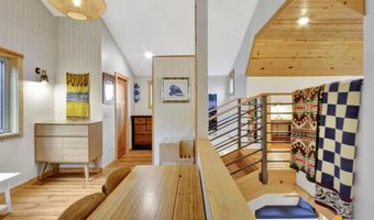 12121 Ginami St, Anchorage, AK 99516