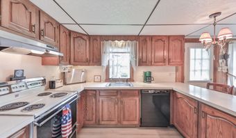 2883 W South St, Allentown, PA 18103