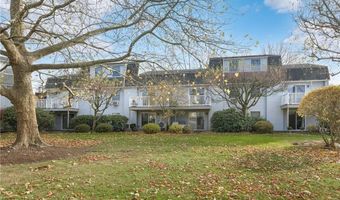 364 Bellevue Ave A6, Newport, RI 02840