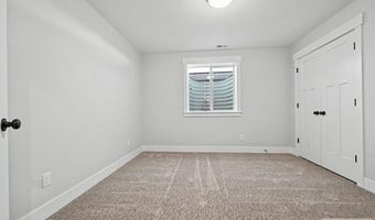 3928 Hidden Valley Dr, Ammon, ID 83406