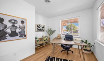 70 Hoku Puhipaka St, Kahului, HI 96732