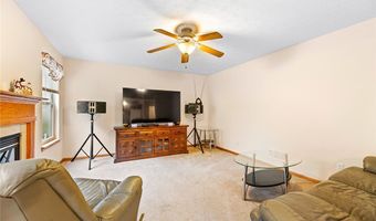 3134 Shelton Ct, Akron, OH 44312