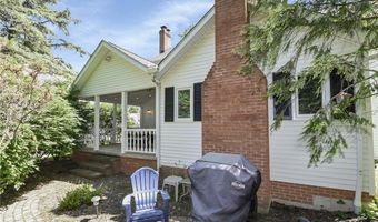 705 Lake Trl, Aurora, OH 44202