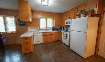 707 9th Ave, Ackley, IA 50601