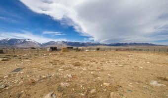 5 Cowboy Dr, Clark, WY 82435