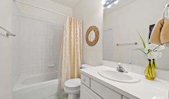 10100 Zermatt Cir, Anchorage, AK 99507