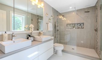305 NE 54th St, Ankeny, IA 50021