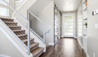 822 W STAR SPANGLED Dr, Bluffdale, UT 84065