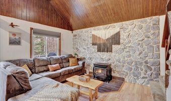 19 Yana Ln, Albrightsville, PA 18210