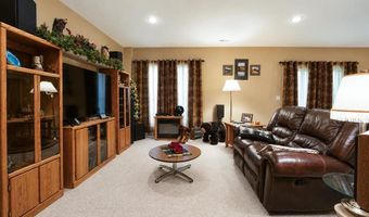 4632 Magnolia Pl, Alton, IL 62002