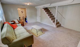 2703 DAWN Dr, Alexandria, VA 22306