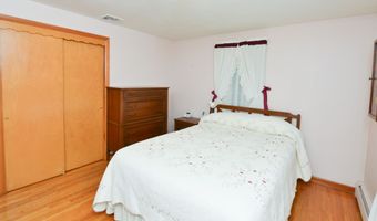 104 Blakeslee St, Bristol, CT 06010