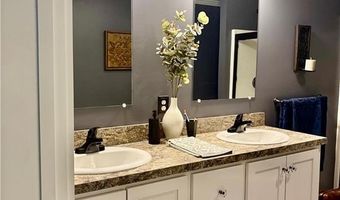 16 Valiant Dr, Coventry, RI 02816