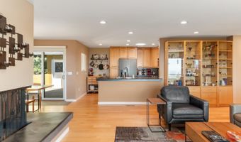 460 Bella Vista Dr, Angwin, CA 94508