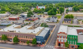 200 S Broad St, Bainbridge, GA 39817