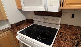 1122 Elm St 301, Honolulu, HI 96814