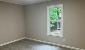 486 Victoria Rd, Woodstock, GA 30189