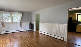 277 Pearl St, Bangor, ME 04401