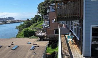 222 DEL NORTE Ln 19, Brookings, OR 97415