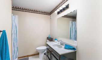 1532 SKYWAY Ave, Cheyenne, WY 82009