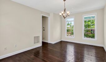 322 N GEORGE MASON Dr, Arlington, VA 22203