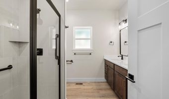 4051 SADDLEBACK Ln, Cheyenne, WY 82001