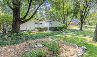 1402 Bardstown Trl, Ann Arbor, MI 48105