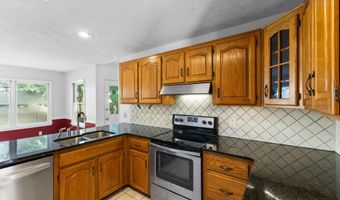 404 Woodvale Ln, Aiken, SC 29801