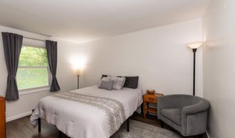 815 Berrywood Ln Ln, Absecon, NJ 08205