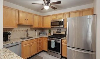 1015 Wedgewood Cir 1015, Belford, NJ 07718