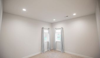 2410 Eastland Dr, Algona, IA 50511